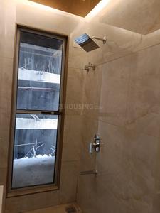 Bathroom Image of 512 Sq.ft 1 BHK Apartment / Flat for sale in Infinity Residences, Parel Mumbai for Rs. 17500000