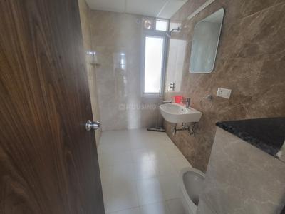 Bathroom Image of 900 Sq.ft 2 BHK Apartment / Flat for rent in Hero Homes, Sector 104 Gurgaon for Rs. 38000