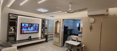 Hall Image of 950 Sq.ft 2 BHK Apartment / Flat for sale in Thane West Thane for Rs. 28999999