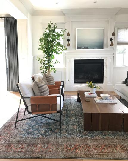 Abhee Aaria Main Image 1