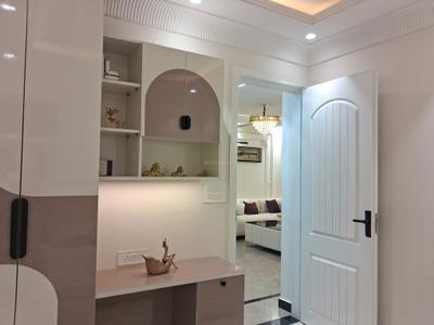 Bedroom Image of 1000 Sq.ft 3 BHK Builder Floor for rent in Dwarka Mor New Delhi for Rs. 33000