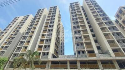 Image of 1845 Sq.ft 3 BHK Apartment / Flat for sale in Divyajyot Sarang Sky, Vaishno Devi Circle, Ahmedabad for Rs. 8775000