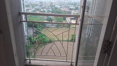 Image of 269 Sq.ft 1 RK Apartment / Flat for rent in Bamheta Village, Ghaziabad for Rs. 6000