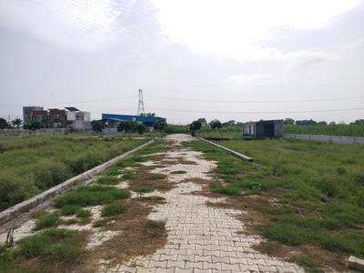 Image of 450 Sq.ft Residential Plot / Land for sale in Yeida, Greater Noida for Rs. 1155030