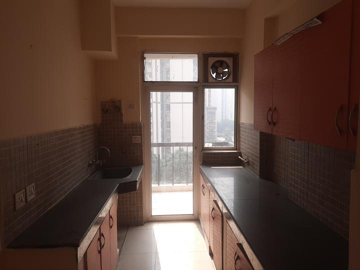 Mahagun Mascot Main Image 1