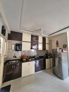 Kitchen Image of 2500 Sq.ft 3 BHK Builder Floor for sale in Motera Ahmedabad for Rs. 13000000