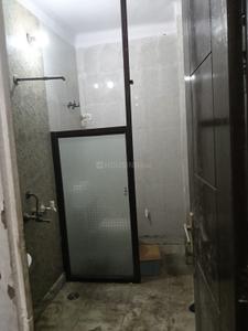 Bathroom Image of 900 Sq.ft 2 BHK Apartment / Flat for sale in Sector 91 Faridabad for Rs. 4650000