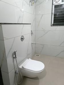 Bathroom Image of 1400 Sq.ft 3 BHK Apartment / Flat for rent in Rohan Nilay, Aundh Pune for Rs. 45000