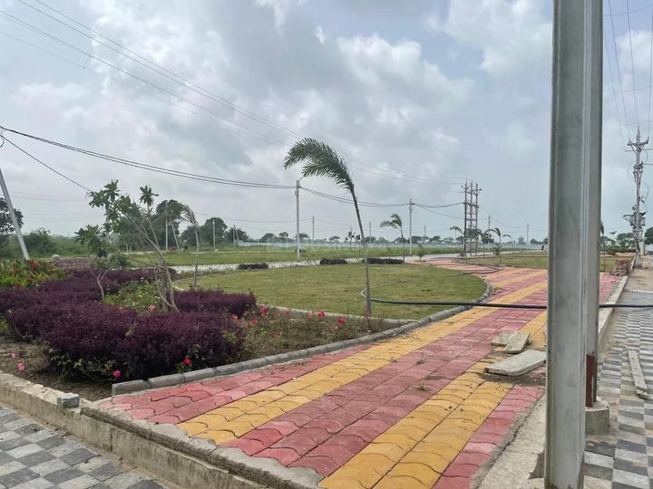 Paryav Galaxy Corridor Main Image 1