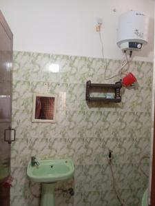 Image of 1100 Sq.ft 2 BHK Builder Floor for rent in Palavakkam, Sholinganallur, Chennai for Rs. 50000
