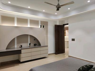 Bedroom Image of 4100 Sq.ft 5 BHK Builder Floor for sale in Indirapuram Ghaziabad for Rs. 51000000