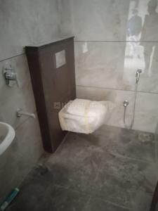 Bathroom Image of 900 Sq.ft 2 BHK Apartment / Flat for rent in Scheme No 140 Indore for Rs. 17500