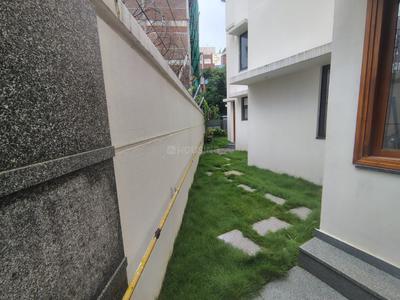 Balcony Image of 4200 Sq.ft 4 BHK Villa for sale in Sri Esmeralda Fortune, Serilingampally Hyderabad for Rs. 105000000