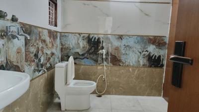 Bathroom Image of 1050 Sq.ft 2 BHK Apartment / Flat for sale in Sector 6 Dwarka New Delhi for Rs. 16500000