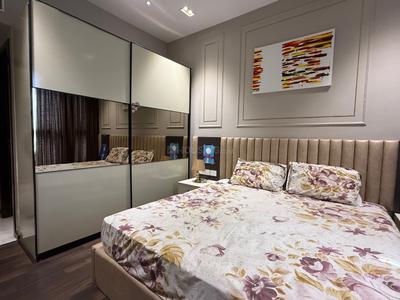 Bedroom Image of 2001 Sq.ft 3 BHK Apartment / Flat for sale in Joyalukkas Gold Tower, Edappally Kochi for Rs. 24000000