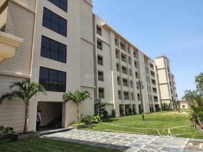 Image of 1122 Sq.ft 2 BHK Apartment / Flat for sale in KSR Signature 4, Tellapur, Sangareddy for Rs. 8400000
