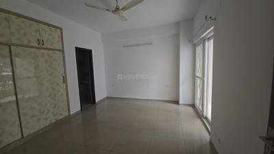 Bedroom Image of 1695 Sq.ft 3 BHK Apartment / Flat for sale in Gulshan Ikebana, Sector 143 Noida for Rs. 23000000