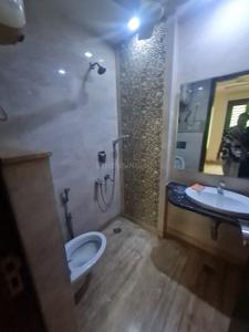 Image of 770 Sq.ft 2 BHK Builder Floor for rent in Model Town, New Delhi for Rs. 40000