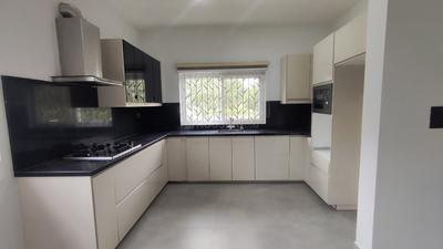 Kitchen Image of 2500 Sq.ft 3 BHK Villa for rent in Ozone Urbana Meadows, Kannamangala - Ballari road Bengaluru for Rs. 50000