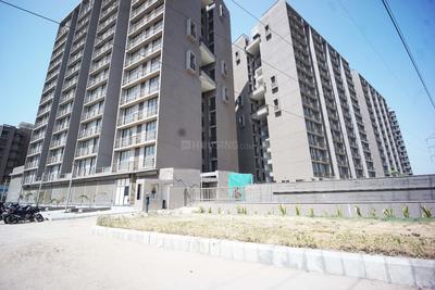 Image of 1260 Sq.ft 3 BHK Apartment / Flat for sale in Laxmi Eternia, Narolgam, Ahmedabad for Rs. 4200000