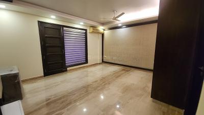 Bedroom Image of 5500 Sq.ft 6 BHK Duplex for sale in Punjabi Bagh New Delhi for Rs. 98000000