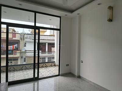 Bedroom Image of 1520 Sq.ft 3 BHK Builder Floor for sale in Vaishali Ghaziabad for Rs. 18500000