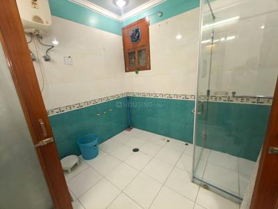 Bathroom Image of 6000 Sq.ft 6 BHK Villa for sale in LDA Vishesh Khand, Gomti Nagar Lucknow for Rs. 62500000