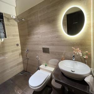 Bathroom Image of 3250 Sq.ft 3 BHK Villa for sale in Hudco Colony Lonavala for Rs. 33000000