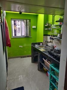 Kitchen Image of 300 Sq.ft 1 BHK Apartment / Flat for rent in Worli Mumbai for Rs. 28000