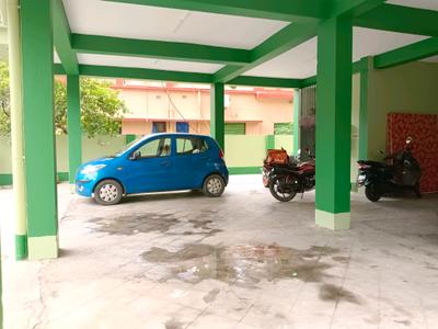 Car Garage Image of 1200 Sq.ft 3 BHK Apartment / Flat for sale in Behala Kolkata for Rs. 6500000