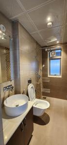Bathroom Image of 2800 Sq.ft 4 BHK Apartment / Flat for rent in Panjim Goa for Rs. 230000