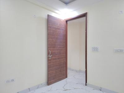 Bedroom Image of 900 Sq.ft 3 BHK Builder Floor for sale in Khanpur New Delhi for Rs. 5600000