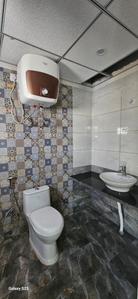 Bathroom Image of 1780 Sq.ft 3 BHK Apartment / Flat for rent in Omkar Royal Nest Lotus, Greater Kailash Jammu for Rs. 36000