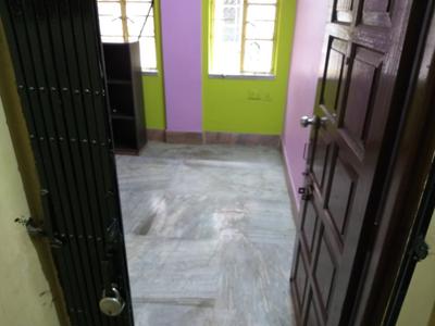 Living Room Image of 750 Sq.ft 2 BHK Builder Floor for rent in New Alipore Kolkata for Rs. 12000