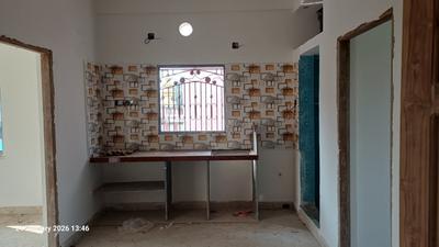 Kitchen Image of 825 Sq.ft 2 BHK Apartment / Flat for rent in Baranagar Kolkata for Rs. 13000