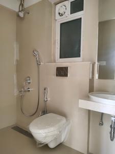 Common Bathroom Image of 865 Sq.ft 2 BHK Apartment / Flat for rent in Ashar Metro Towers, Thane West Thane for Rs. 38000