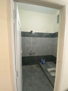 Bathroom Image of 1500 Sq.ft 2 BHK Independent House for rent in Thiruchitrambalam Viluppuram for Rs. 15500