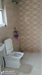 Bathroom Image of 800 Sq.ft 2 BHK Apartment / Flat for sale in Logix Blossom Zest, Sector 143 Noida for Rs. 5500000