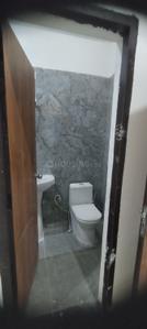 Bathroom Image of 1700 Sq.ft 3 BHK Duplex for rent in Aayansh Enclave, Noida Extension Greater Noida for Rs. 16000