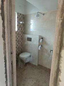 Bathroom Image of 2100 Sq.ft 4 BHK Apartment / Flat for sale in Bangur Avenue Kolkata for Rs. 13500000