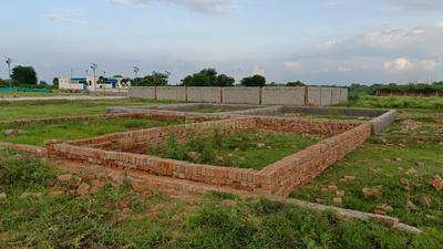 Image of 675 Sq.ft Residential Plot / Land for sale in Nanua Ka Razapur, Greater Noida for Rs. 3500000