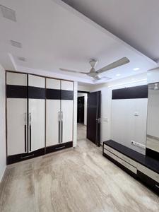 Bedroom Image of 1350 Sq.ft 3 BHK Builder Floor for rent in Surajmal Vihar New Delhi for Rs. 53000