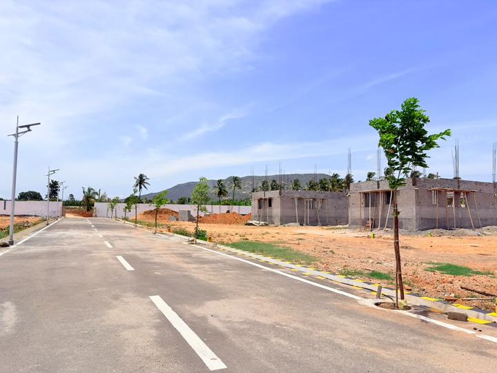 Shrii Vishakha City Main Image 1