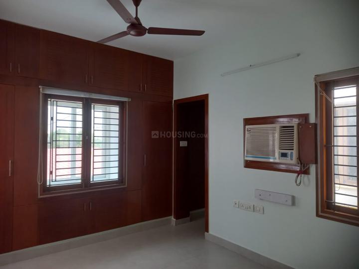 Real galaxy Thoraipakkam Bedroom 1