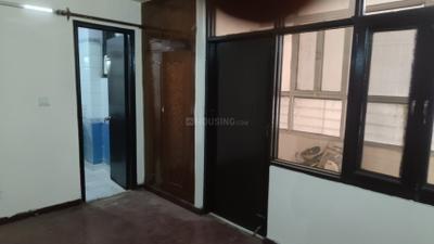 Bedroom Image of 1850 Sq.ft 3 BHK Apartment / Flat for rent in Amrapali Vaishali, Vaishali Ghaziabad for Rs. 40000
