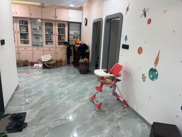 Manishpuri Main Image 1