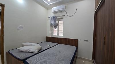 1 BHK Flat