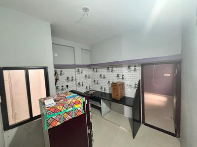 Kitchen Image of 600 Sq.ft 1 BHK Independent House for rent in Rau Indore for Rs. 8500