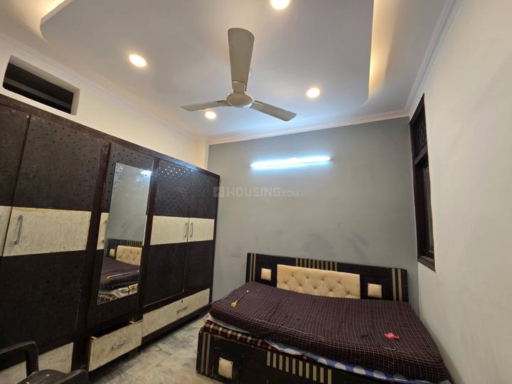 Gali no 7A govindpuri kalkaji new delhi Bedroom 1