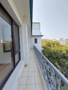 Balcony Image of 8100 Sq.ft 4 BHK Duplex for sale in South Extension II New Delhi for Rs. 359900000